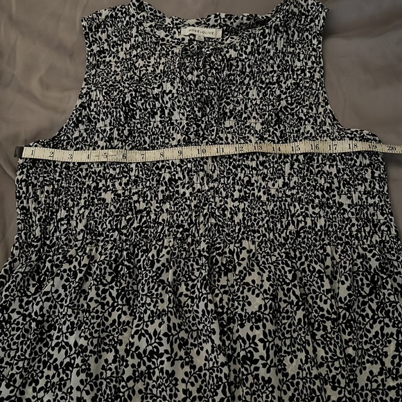 Rose + Olive blouse - like new - Picture 7 of 7